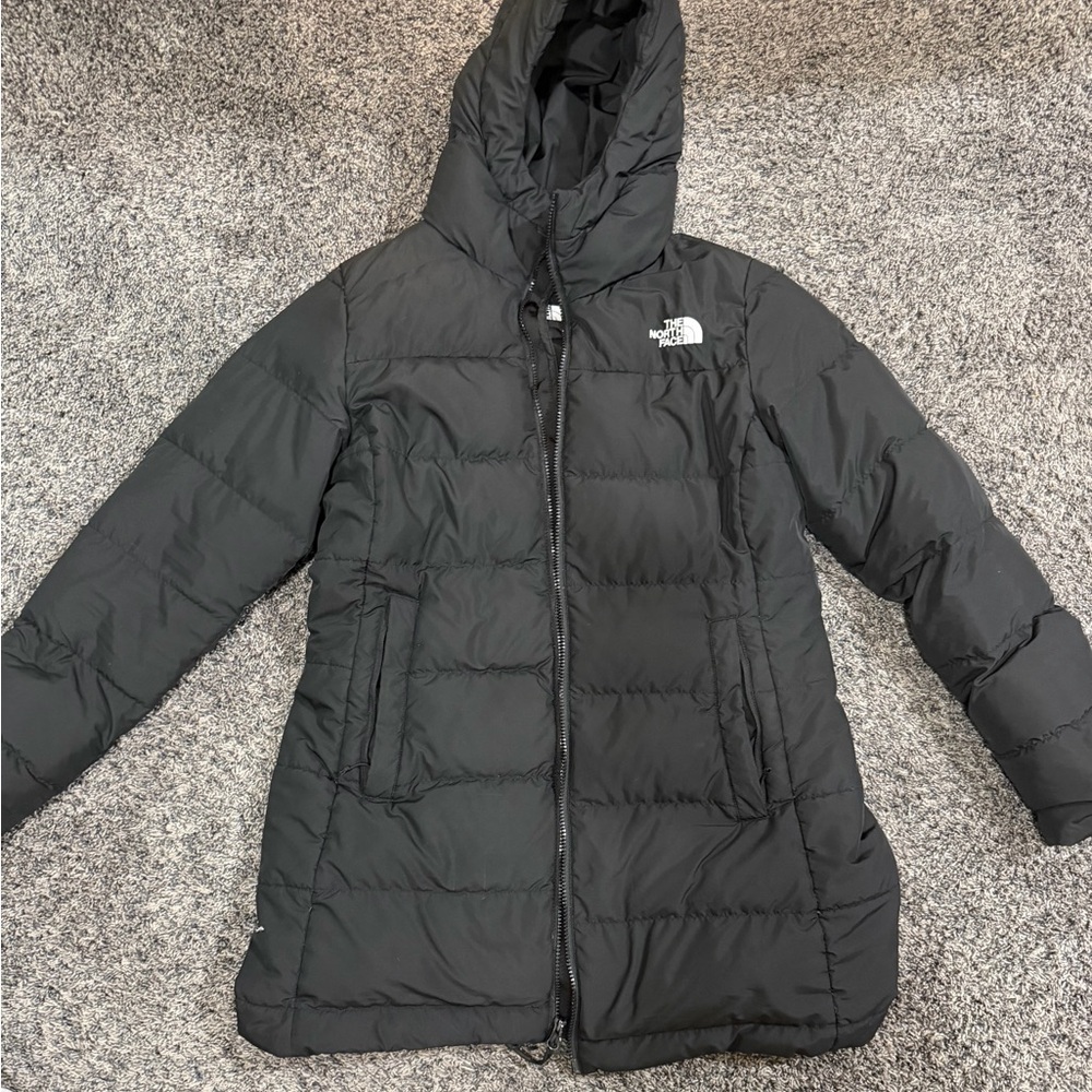 The North Face Women's Charcoal Puffer Coat